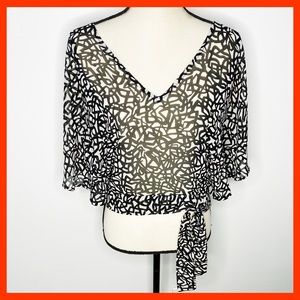 NY & Co. Sheer Polyester V Neck Banded Waist Top